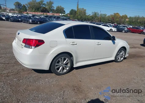 2013 Subaru Legacy 2.5I Premium z USA, uszkodzony, nr VIN 4S3BMBC60D3025316